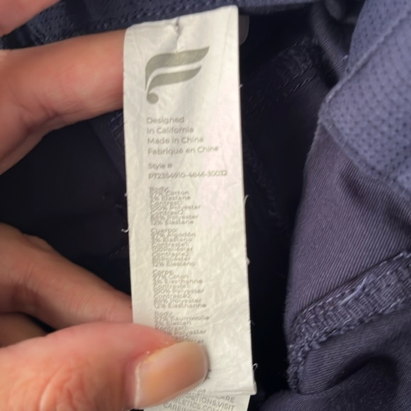 Men’s Fabletics size 30 x 32 pants - Picture 6 of 7